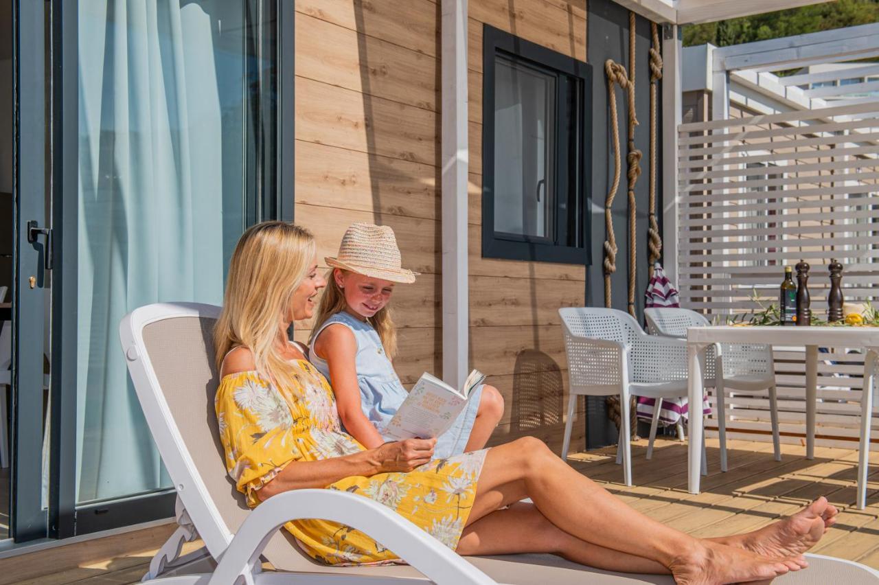 Camping Residence Oliva Рабац Екстериор снимка